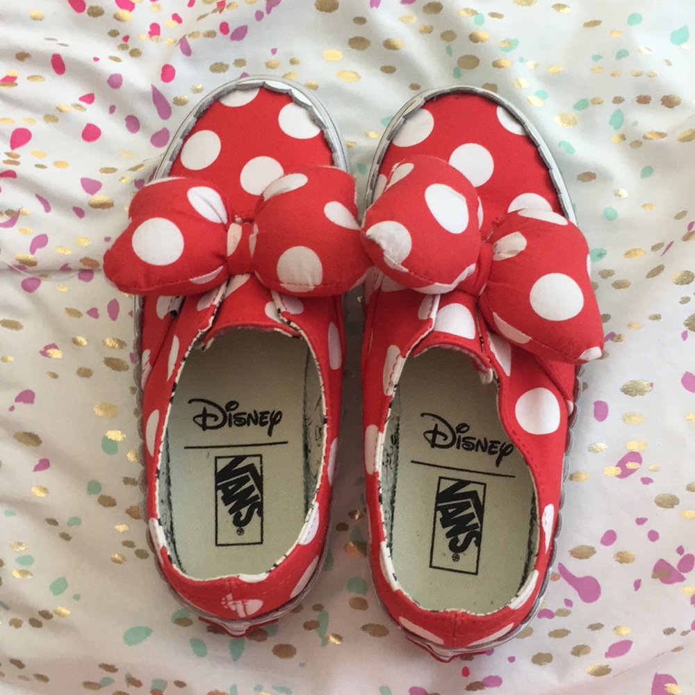Minnie Mouse vans
